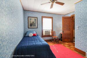 335 Elm St, Mason, MI 48854 photo 18