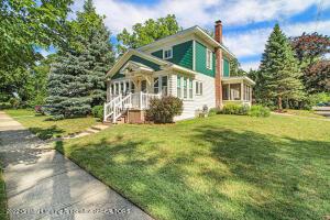335 Elm St, Mason, MI 48854 photo 2