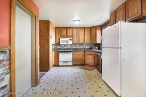 335 Elm St, Mason, MI 48854 photo 13