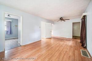 214 E Jackson St, Lansing, MI 48906 photo 5