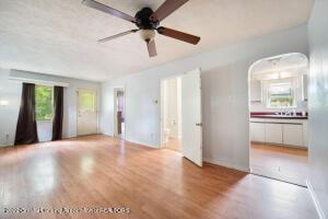 214 E Jackson St, Lansing, MI 48906 photo 6