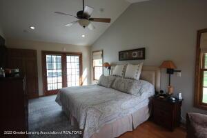 1375 E Twinbrook Dr, Dewitt, MI 48820 photo 17