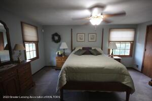 1375 E Twinbrook Dr, Dewitt, MI 48820 photo 21