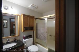 1375 E Twinbrook Dr, Dewitt, MI 48820 photo 26