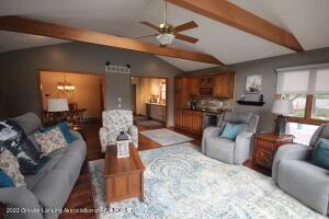 1375 E Twinbrook Dr, Dewitt, MI 48820 photo 8