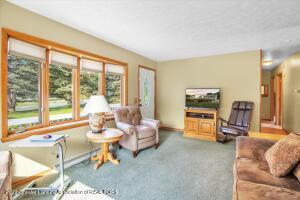 13531 Turner Rd, Dewitt, MI 48820 photo 4