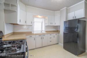 1029 1st St, Jackson, MI 49203 photo 10