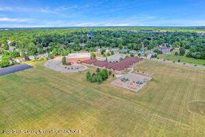 202 E Oak St, Saint Johns, MI 48879 photo 65