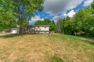 202 E Oak St, Saint Johns, MI 48879 photo 35
