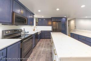 202 E Oak St, Saint Johns, MI 48879 photo 7