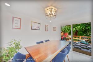 202 E Oak St, Saint Johns, MI 48879 photo 9