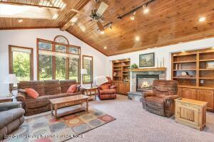 11381 Upton Rd, Grand Ledge, MI 48837 photo 21