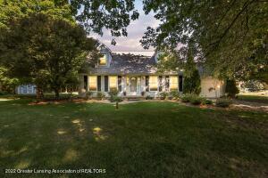 11381 Upton Rd, Grand Ledge, MI 48837 photo 1