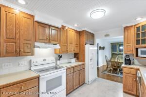 11381 Upton Rd, Grand Ledge, MI 48837 photo 15