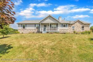 11263 Risner Ln, Eaton Rapids, MI 48827 photo 1