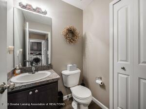 1750 Stonehouse Dr, Gregory, MI 48137 photo 10