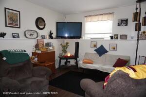 5904 Edson St, Haslett, MI 48840 photo 9