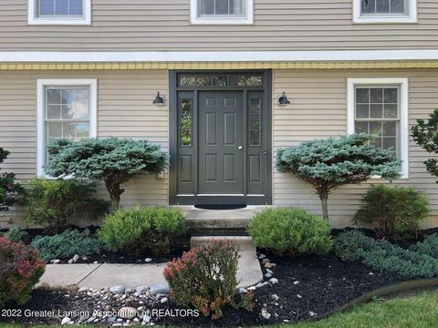 206 Rivergate Ln, Dewitt, MI 48820 photo 2