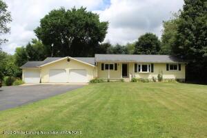 1327 Waldo Rd, Williamston, MI 48895 photo 1