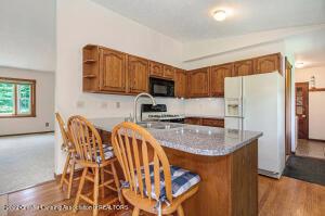 1327 Waldo Rd, Williamston, MI 48895 photo 16