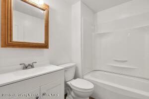 5724 Ridgeway Dr, Haslett, MI 48840 photo 14