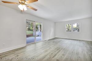 5724 Ridgeway Dr, Haslett, MI 48840 photo 5