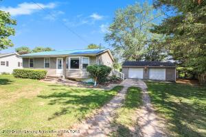 521 W Main St, Maple Rapids, MI 48853 photo 1