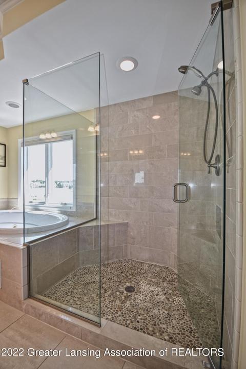 12935 Paradise Dr, Dewitt, MI 48820 photo 53