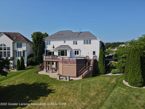 12935 Paradise Dr, Dewitt, MI 48820 photo 9