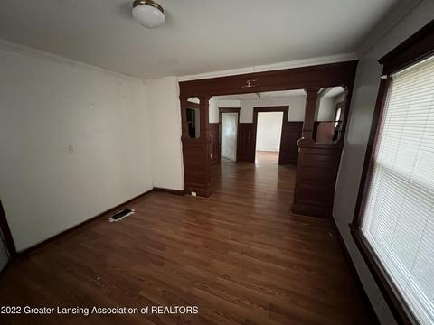 823 E Csar E Chvez Ave, Lansing, MI 48906 photo 4