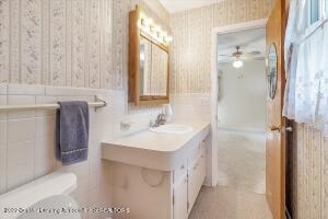 1472 Primrose Ln, Dewitt, MI 48820 photo 11