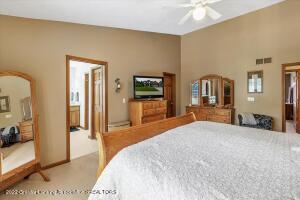 1521 Downing St, Haslett, MI 48840 photo 27