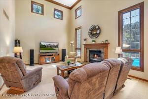 1521 Downing St, Haslett, MI 48840 photo 11