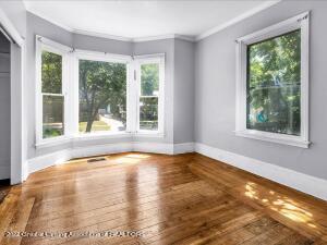 906 1st St, Jackson, MI 49203 photo 5
