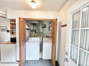 722 Dadson Dr, Lansing, MI 48911 photo 7