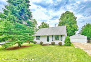 722 Dadson Dr, Lansing, MI 48911 photo 1