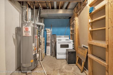 2014 Blue Lac Dr, Haslett, MI 48840 photo 21