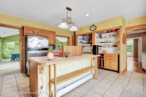 3102 S Dewitt Rd, Saint Johns, MI 48879 photo 9