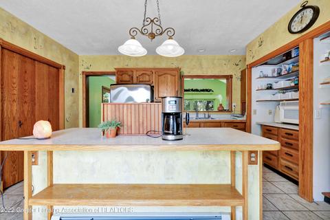 3102 S Dewitt Rd, Saint Johns, MI 48879 photo 12