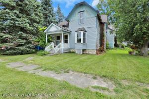 301 S Cedar St, Williamston, MI 48895 photo 2