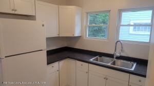 1542 E Cesar E Chavez Ave, Lansing, MI 48906 photo 29