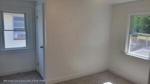 1542 E Cesar E Chavez Ave, Lansing, MI 48906 photo 8
