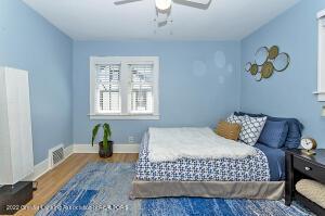 413 Everett Dr, Lansing, MI 48915 photo 19