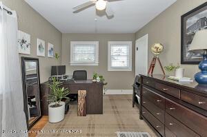 413 Everett Dr, Lansing, MI 48915 photo 21