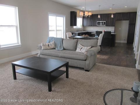 441 Constitution Ave, Brooklyn, MI 49230 photo 5