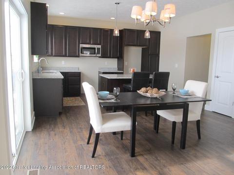 441 Constitution Ave, Brooklyn, MI 49230 photo 6