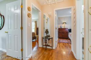5594 Hallendale Rd, Haslett, MI 48840 photo 12