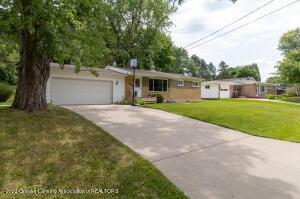5594 Hallendale Rd, Haslett, MI 48840 photo 25
