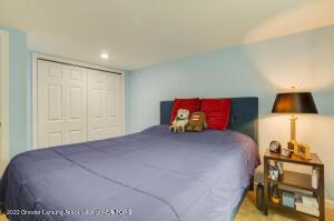 5594 Hallendale Rd, Haslett, MI 48840 photo 18