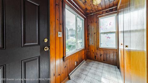 1460 Bennett Rd, Lansing, MI 48906 photo 2